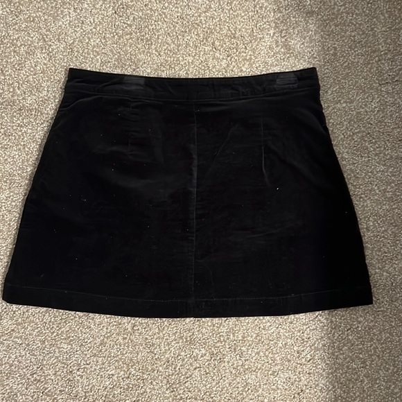 Black Velvet skirt - Picture 4 of 4